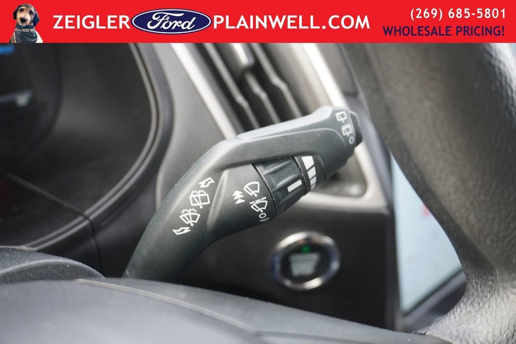 Used 2023 Ford Edge SE w/ Black Appearance Package image 25
