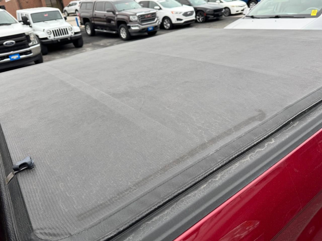 Used 2017 Ford F150 Platinum w/ Equipment Group 701A Luxury image 4