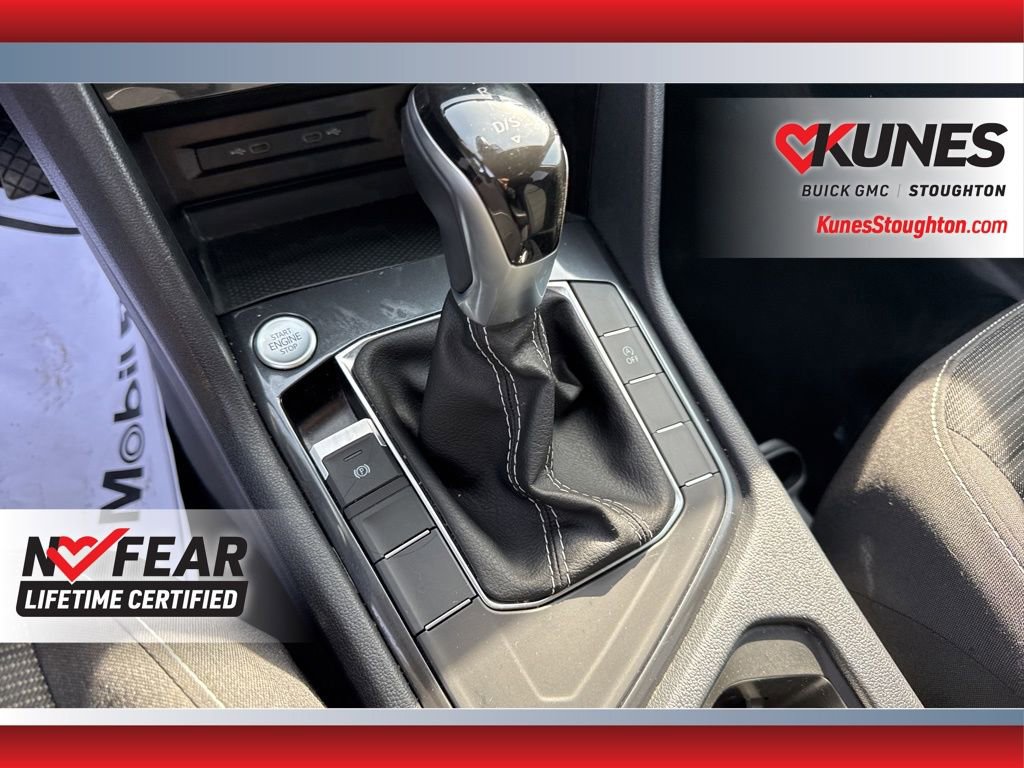 Used 2024 Volkswagen Tiguan S image 28