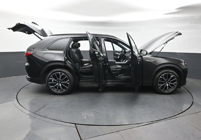 Certified 2025 MAZDA CX-70 Plug-In Hybrid w/ Premium Plus AWD/4WD image 48
