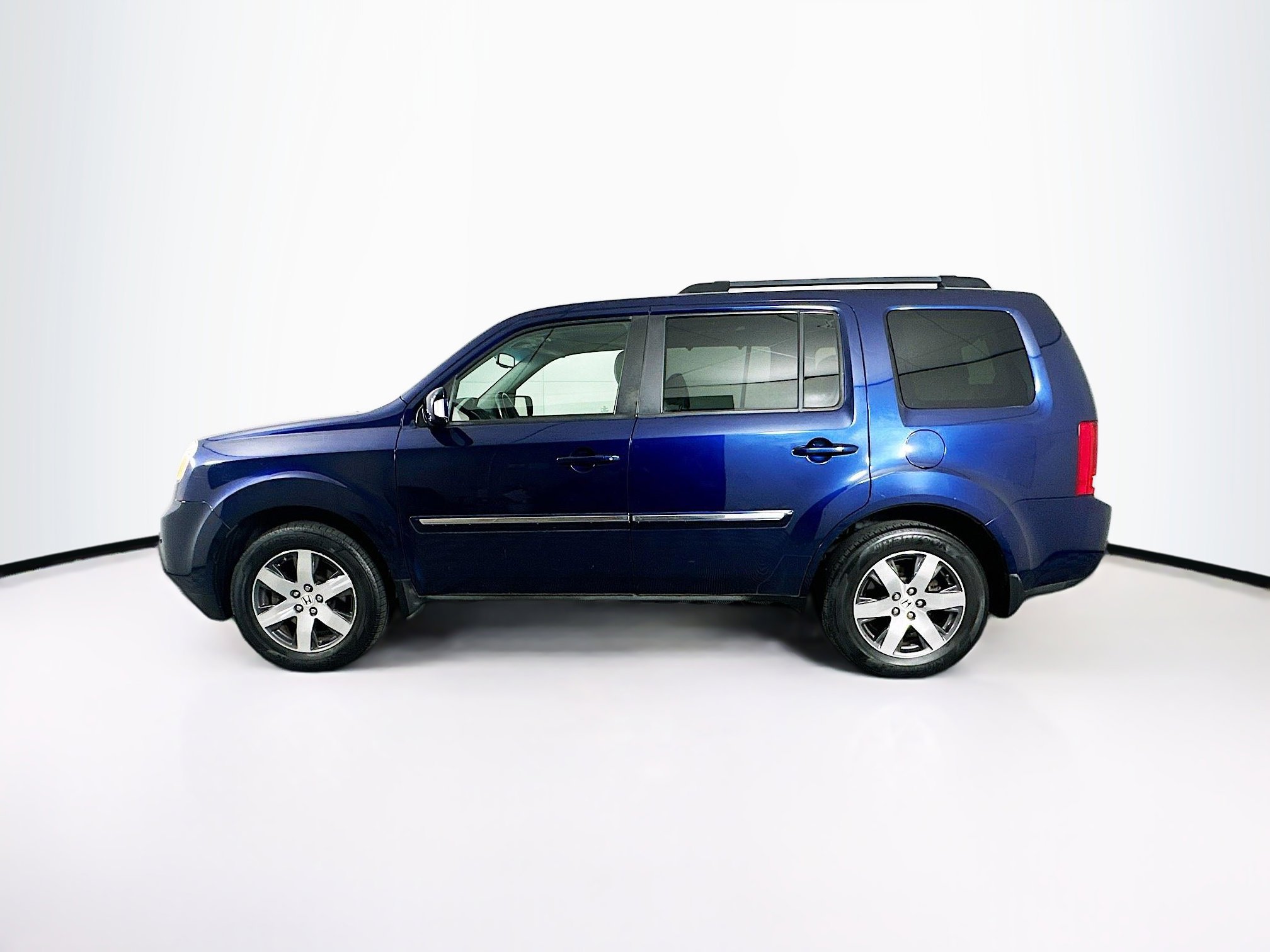 Used 2013 Honda Pilot Touring image 4
