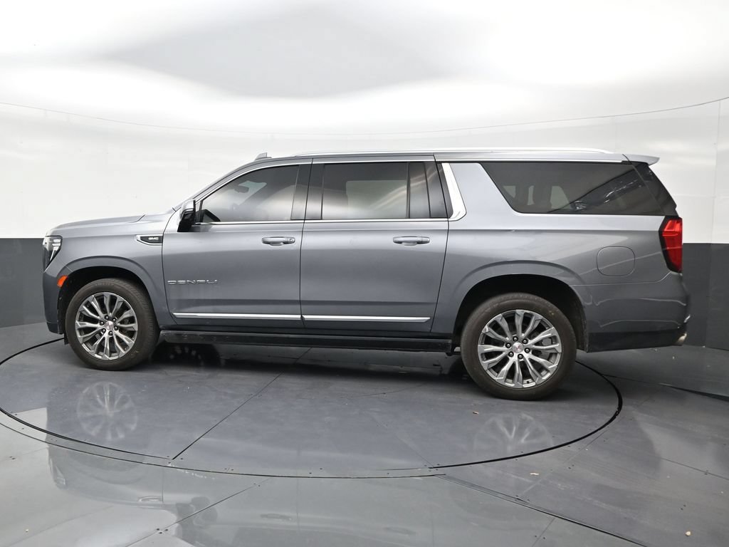Used 2021 GMC Yukon XL Denali w/ Denali Premium Package RWD image 2