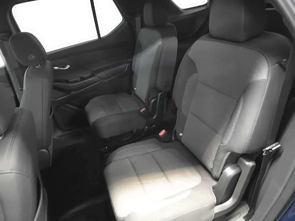 Used 2023 Chevrolet Traverse LT image 31