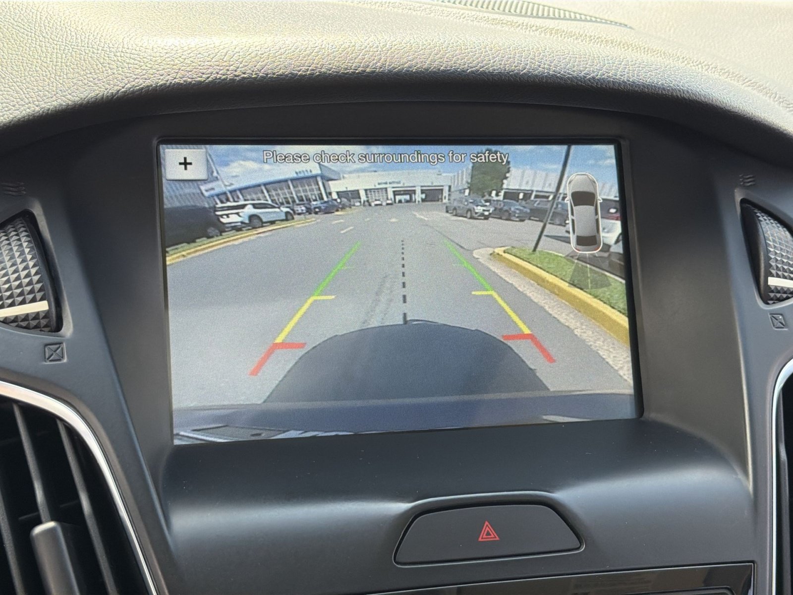 Used 2018 Ford Focus SEL FWD image 19