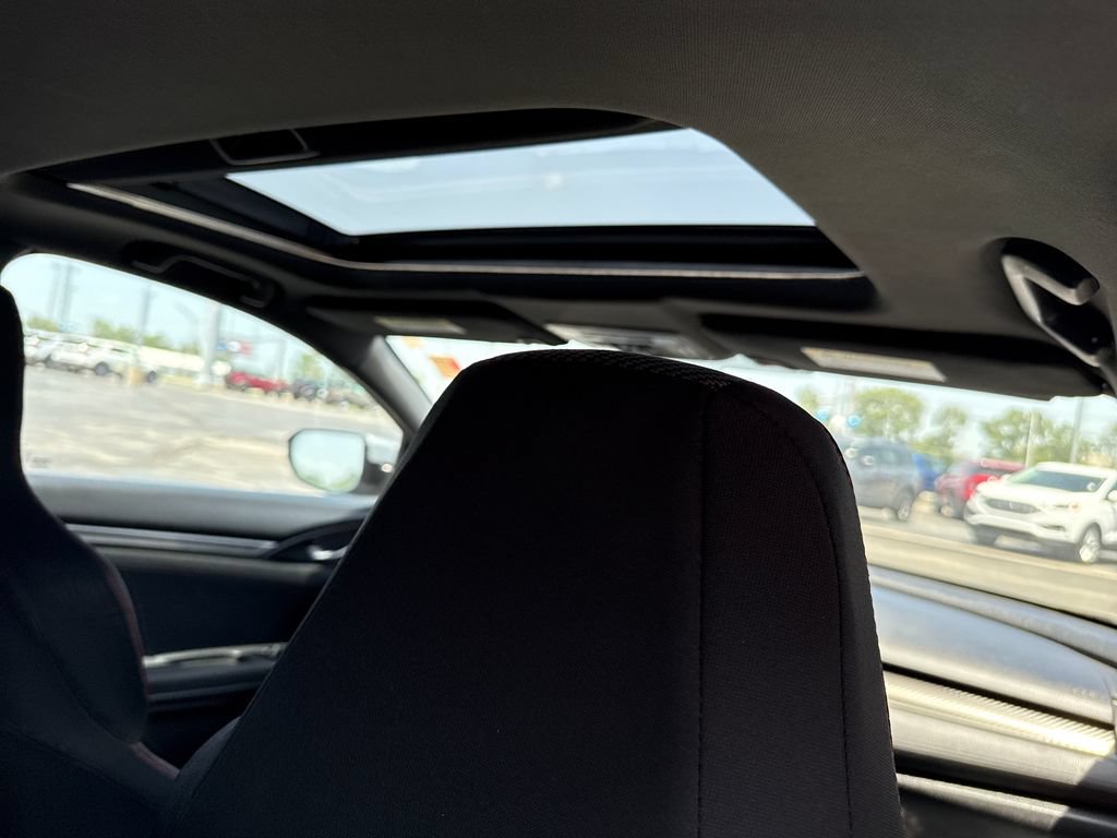 Used 2018 Honda Civic Si image 3