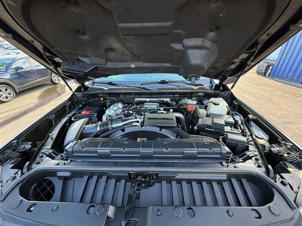 Used 2023 GMC Sierra 2500 AT4 w/ Gooseneck/5TH Wheel Package image 27