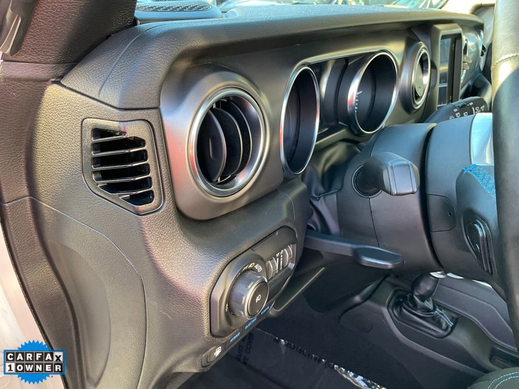 Used 2022 Jeep Wrangler Unlimited Rubicon 4xe w/ Cold Weather Group image 18