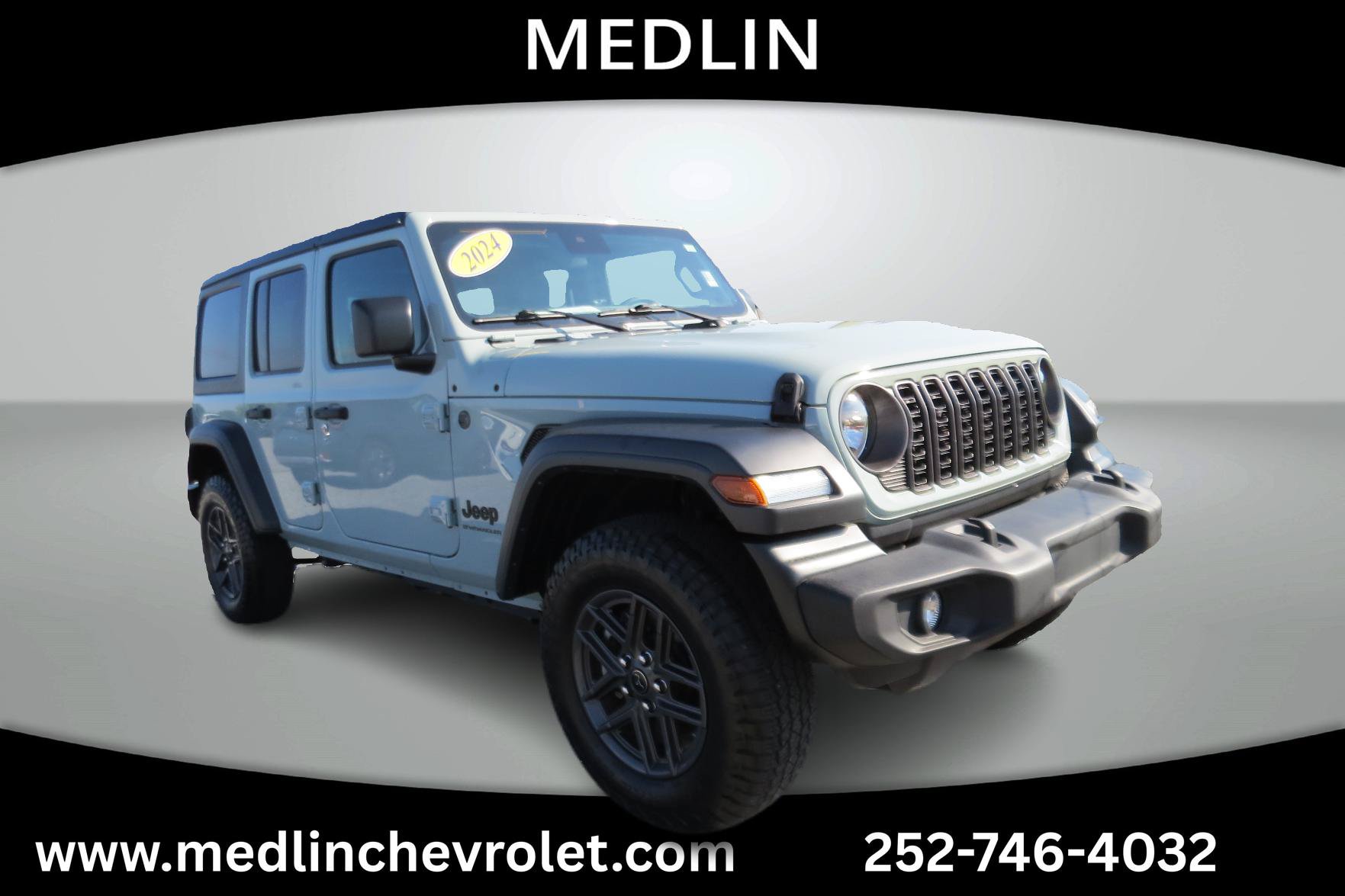 Used 2024 Jeep Wrangler Unlimited Sport AWD/4WD image 10