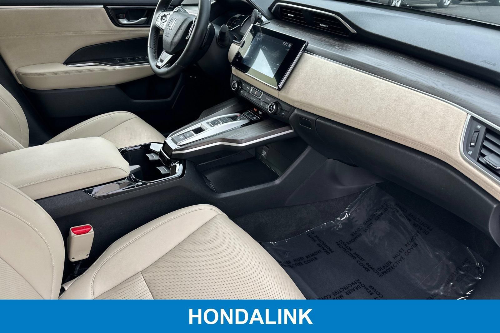 Certified 2020 Honda Clarity Touring image 17