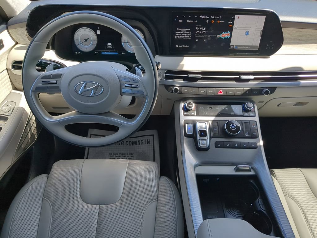 Used 2024 Hyundai Palisade Calligraphy FWD image 13