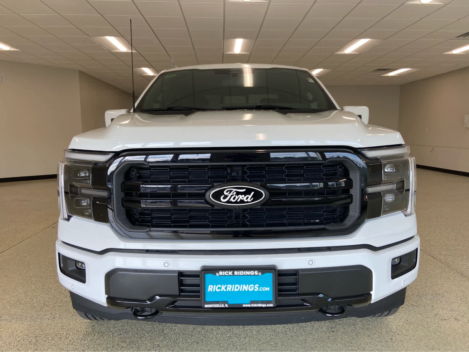 New 2025 Ford F150 Lariat image 2