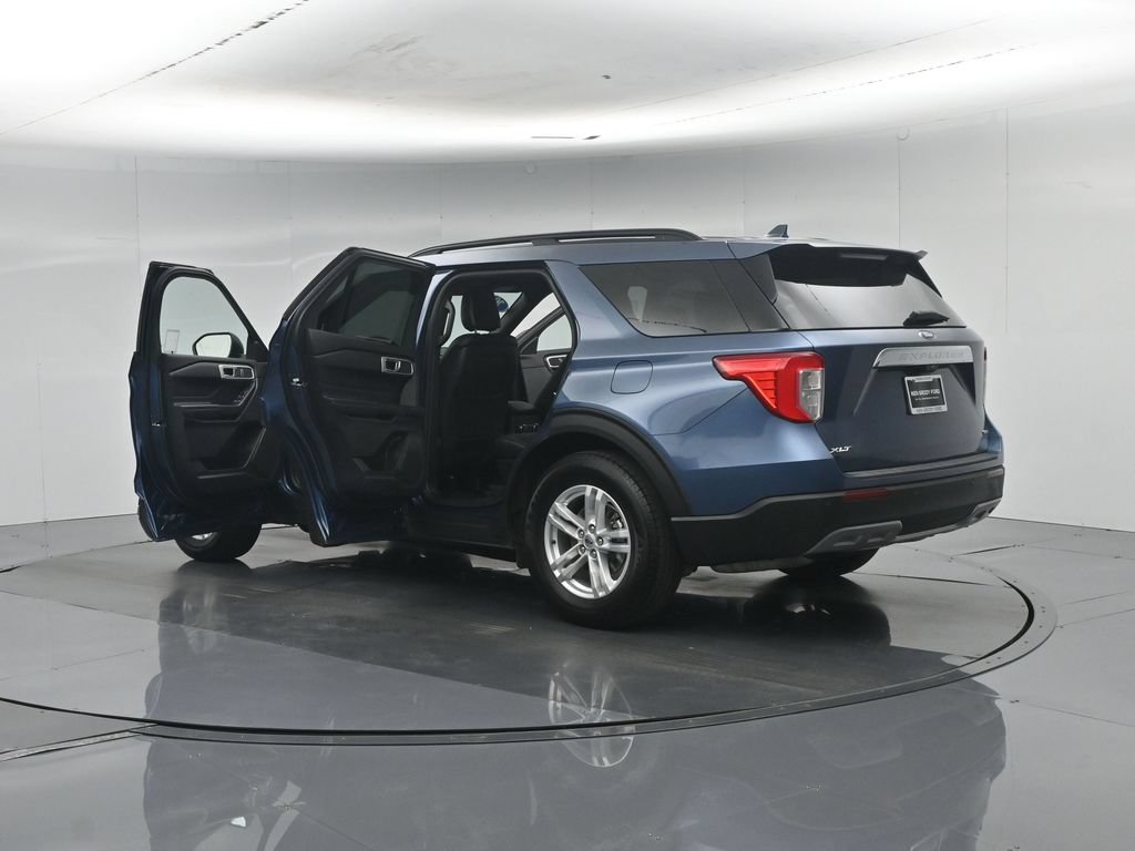 Certified 2020 Ford Explorer XLT w/ Equipment Group 202A RWD image 39