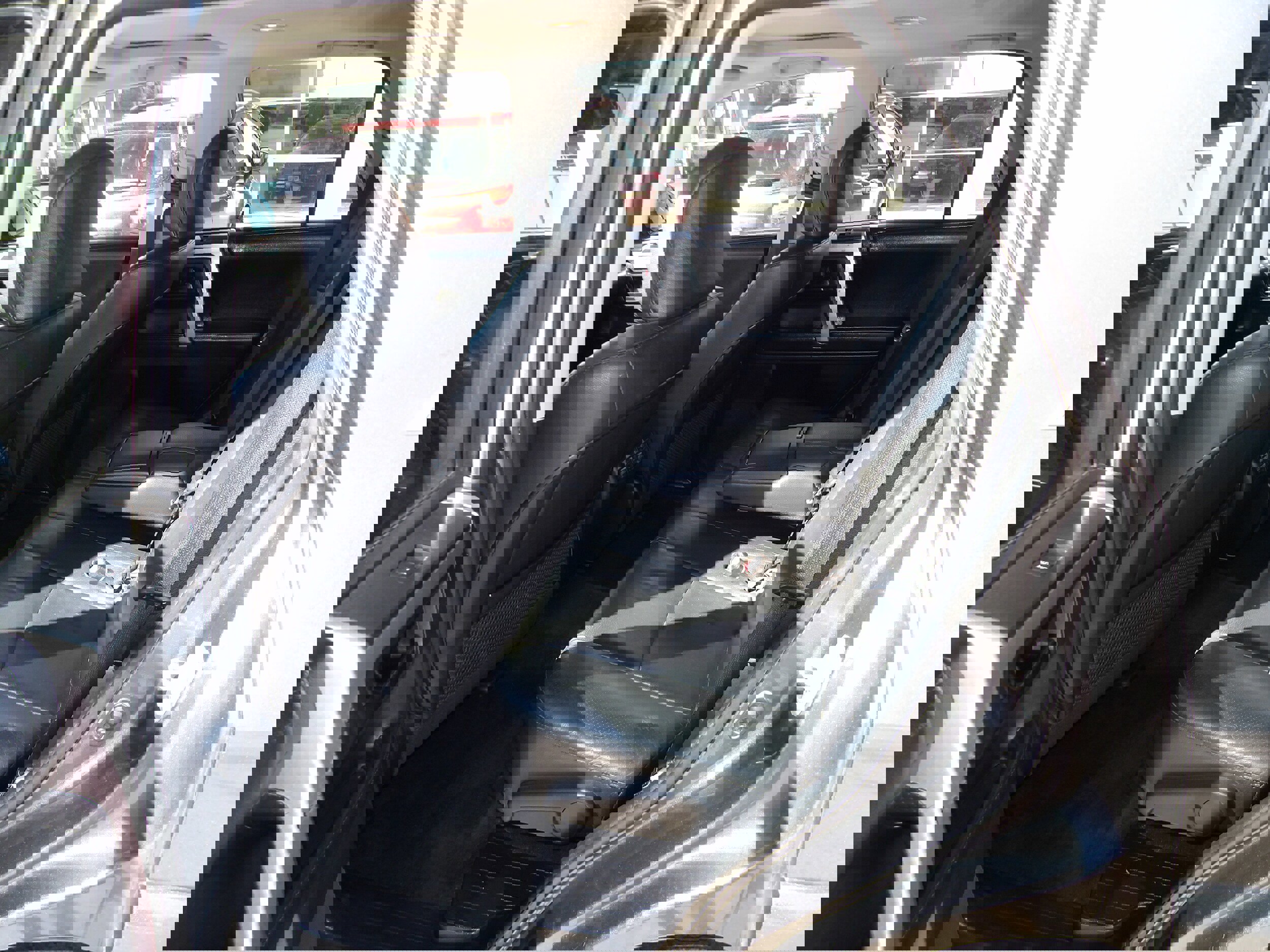 Used 2012 Toyota 4Runner Limited image 11