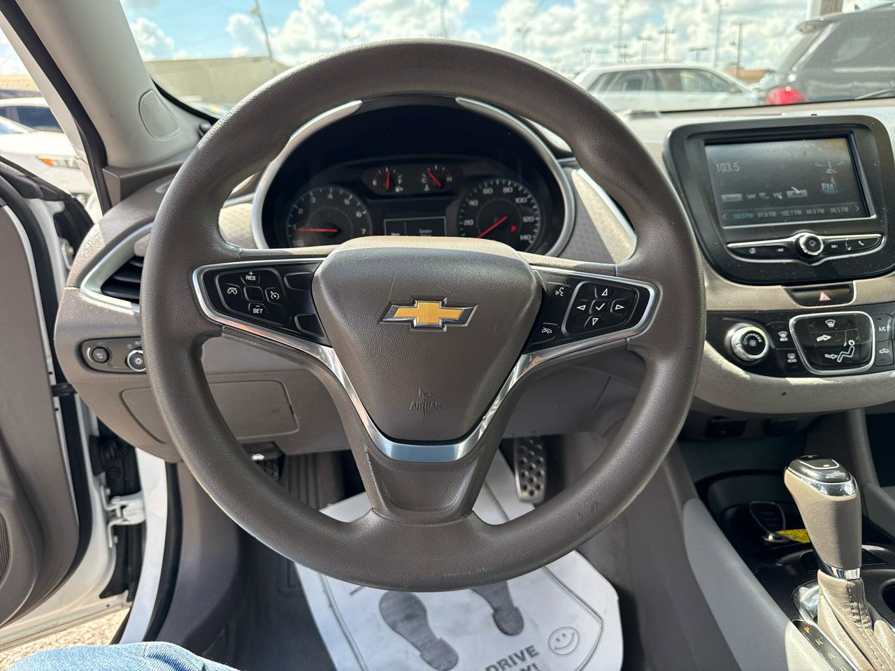 Used 2016 Chevrolet Malibu LS FWD image 15