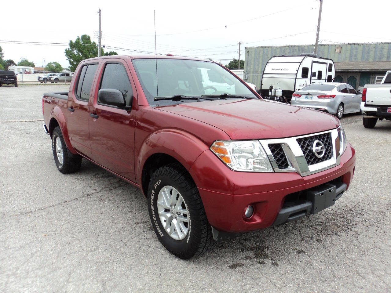 Used 2014 Nissan Frontier SV w/ SV Value Truck Package RWD image 7