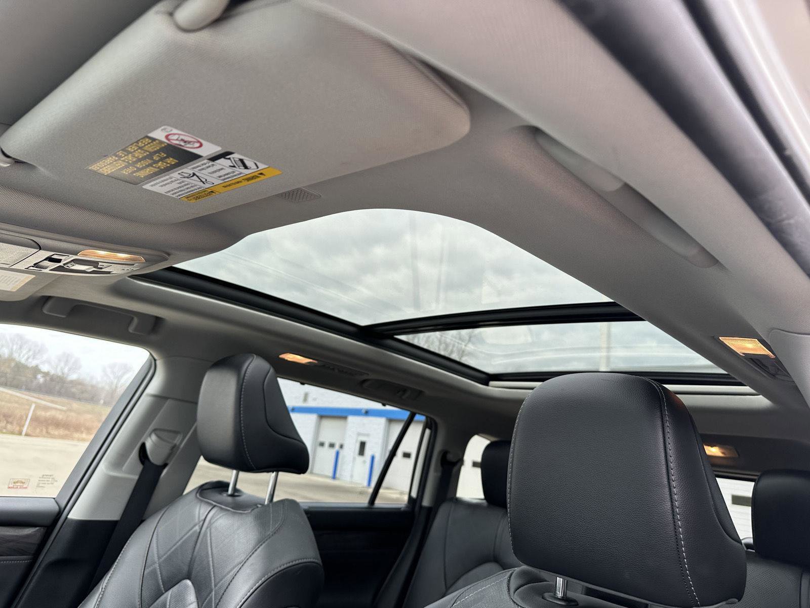 Used 2020 Toyota Highlander Platinum image 35