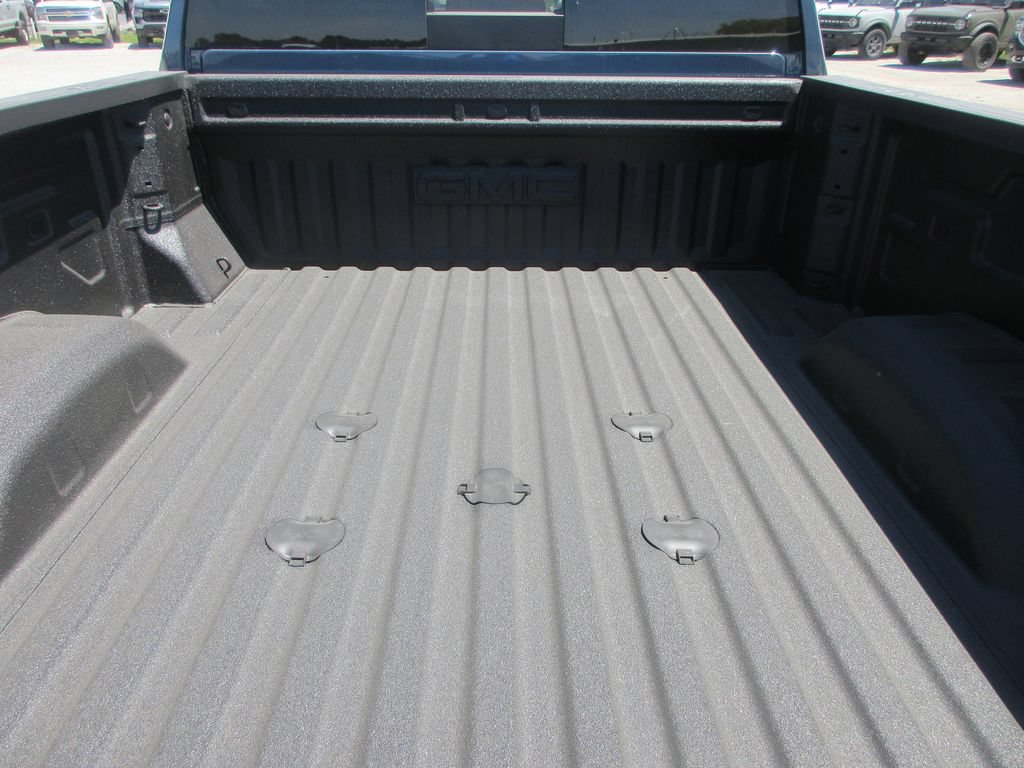 New 2026 GMC Sierra 2500 Denali Ultimate AWD/4WD image 7