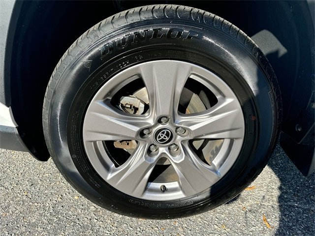 Used 2023 Toyota RAV4 XLE image 10