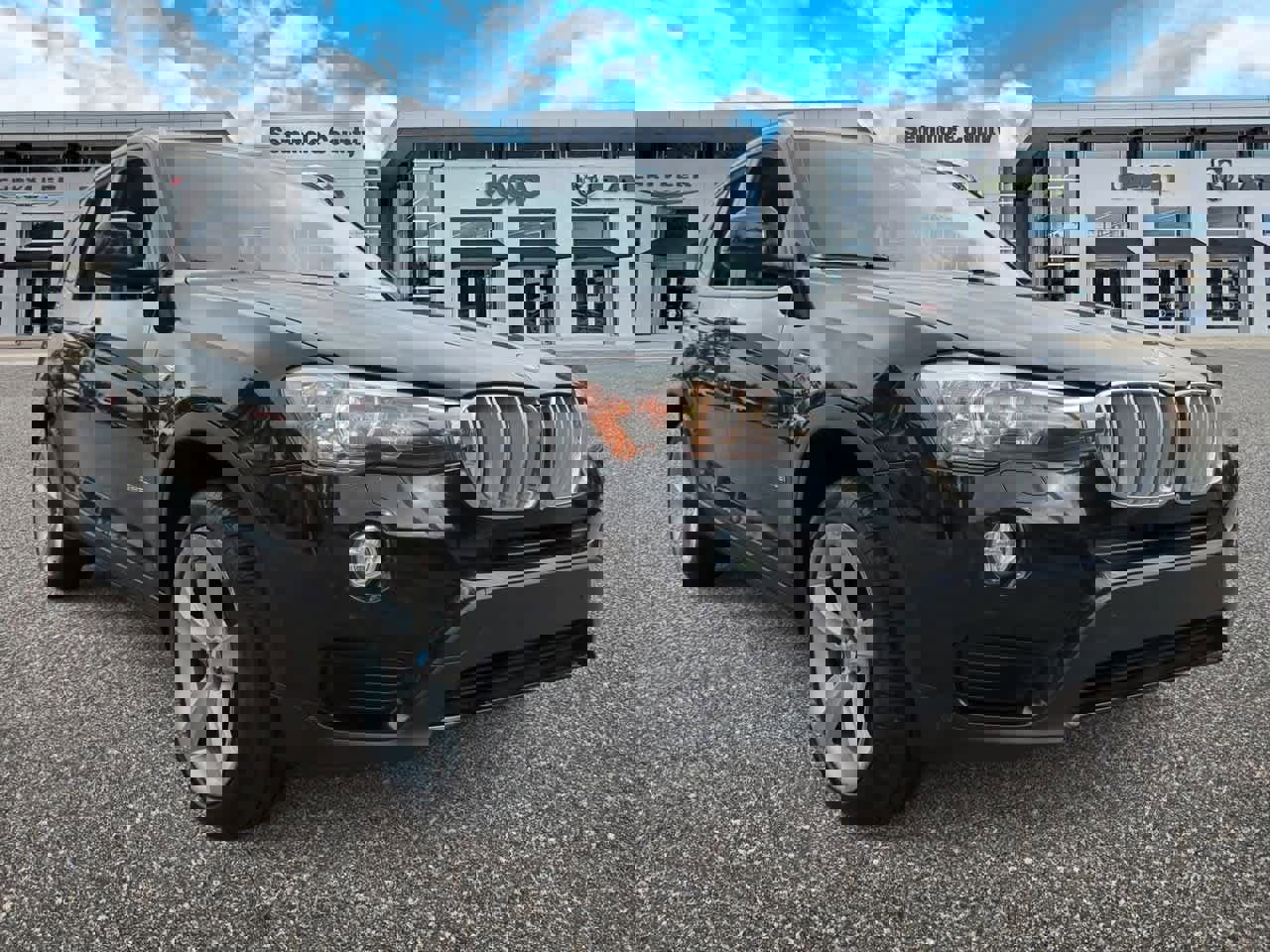 Used 2017 BMW X3 sDrive28i image 2