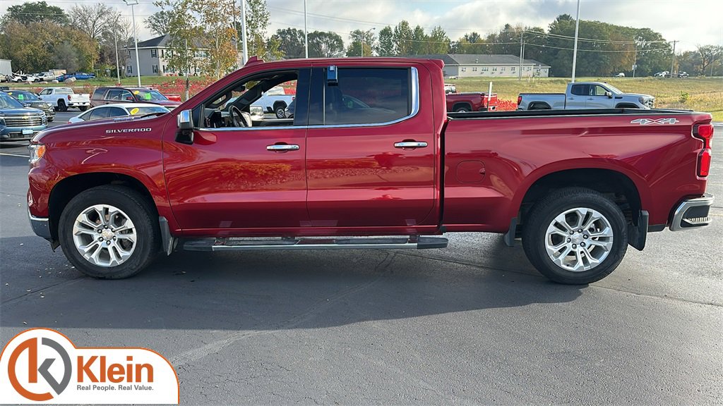 Used 2023 Chevrolet Silverado 1500 LTZ w/ Technology Package image 4