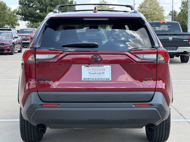 Used 2025 Toyota RAV4 XLE Premium FWD image 5
