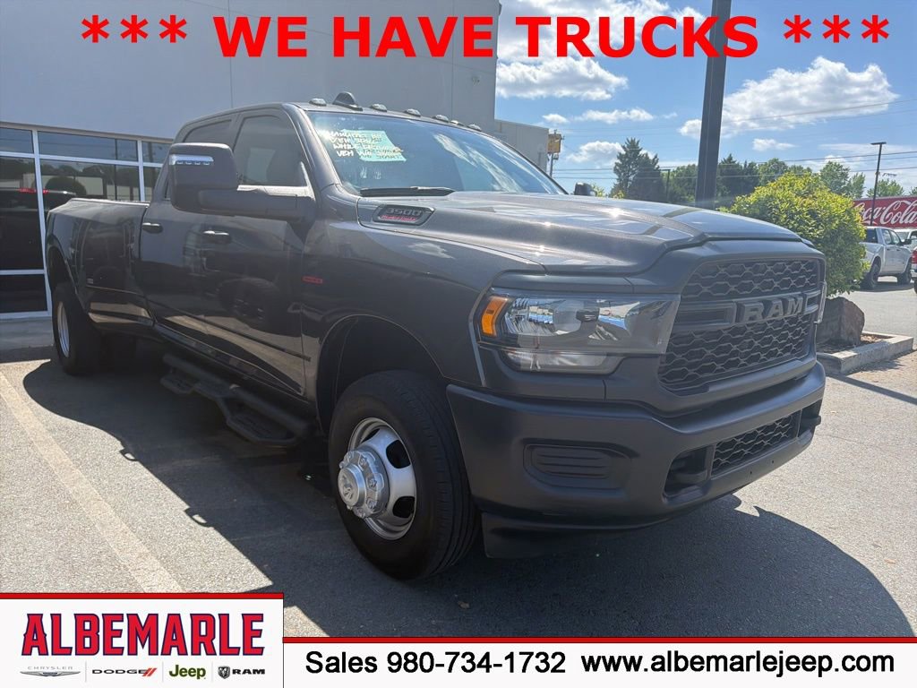 Used 2024 RAM 3500 Tradesman AWD/4WD image 3