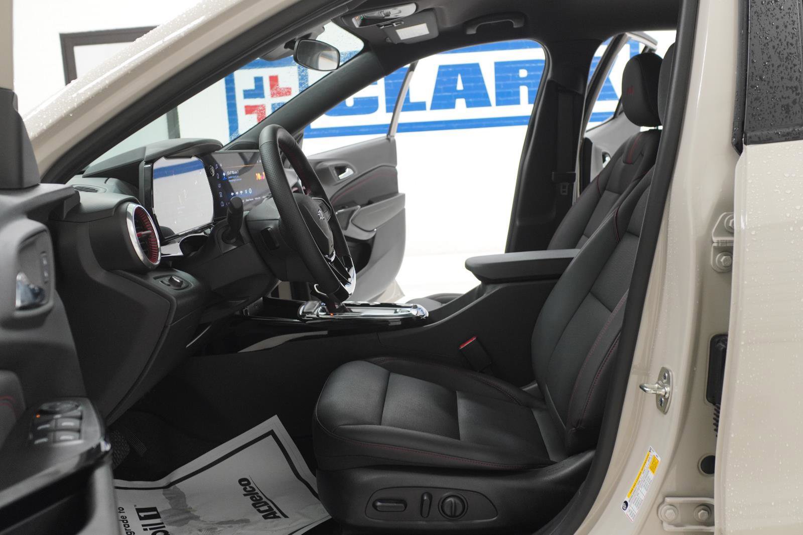 Used 2026 Chevrolet Trax RS w/ Driver Confidence Package FWD image 15