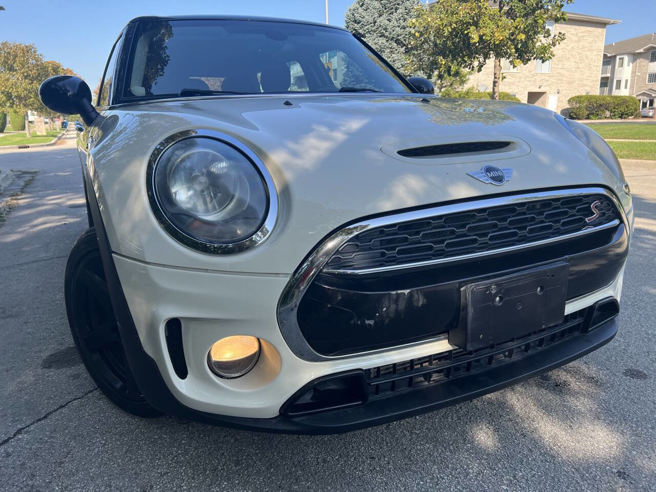 Used 2017 MINI Cooper Clubman S image 1