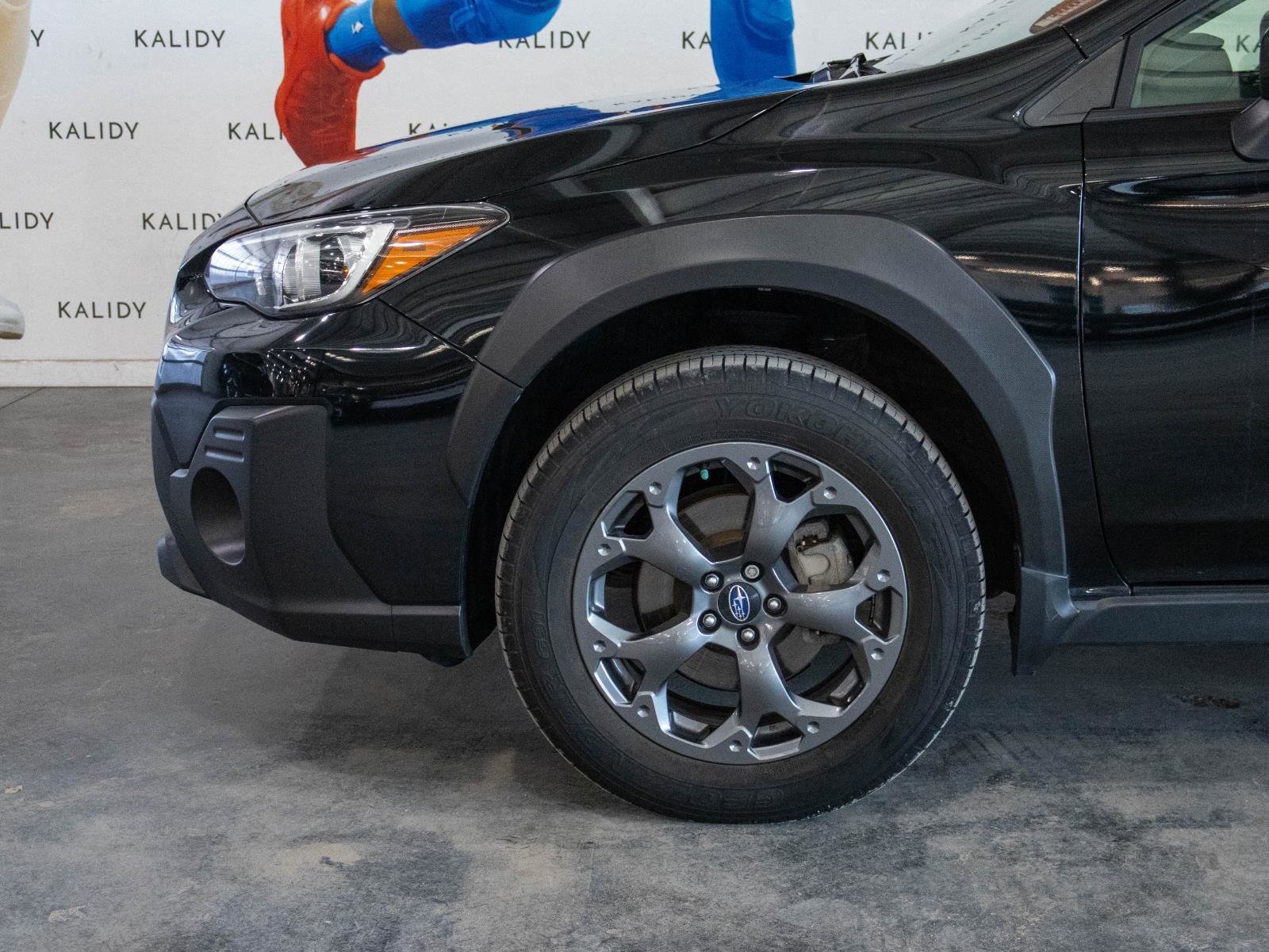 Used 2022 Subaru Crosstrek 2.5i Sport w/ Moonroof Package image 16