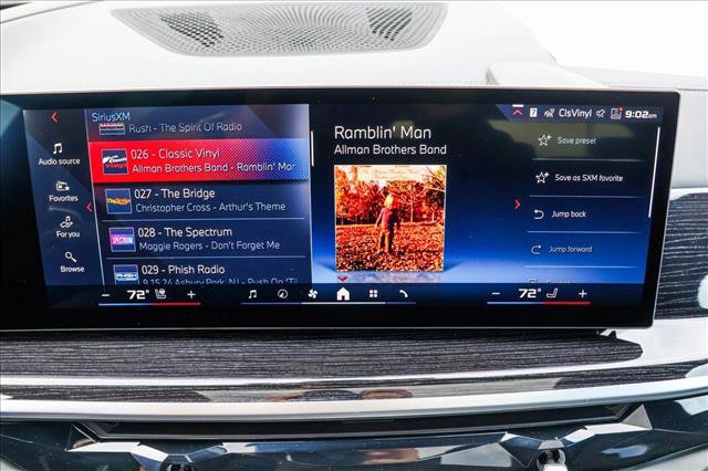 Used 2025 BMW X7 M60i image 16