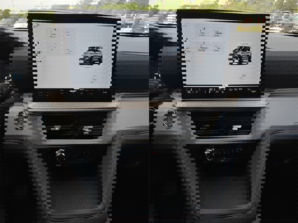 New 2025 Ford Explorer Active w/ Active Comfort Package image 21