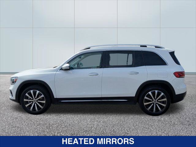 Used 2022 Mercedes-Benz GLB 250 image 2