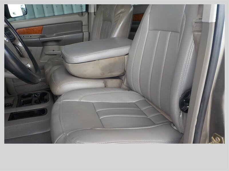 Used 2007 Dodge Ram 2500 Truck Laramie w/ Protection Group AWD/4WD image 28