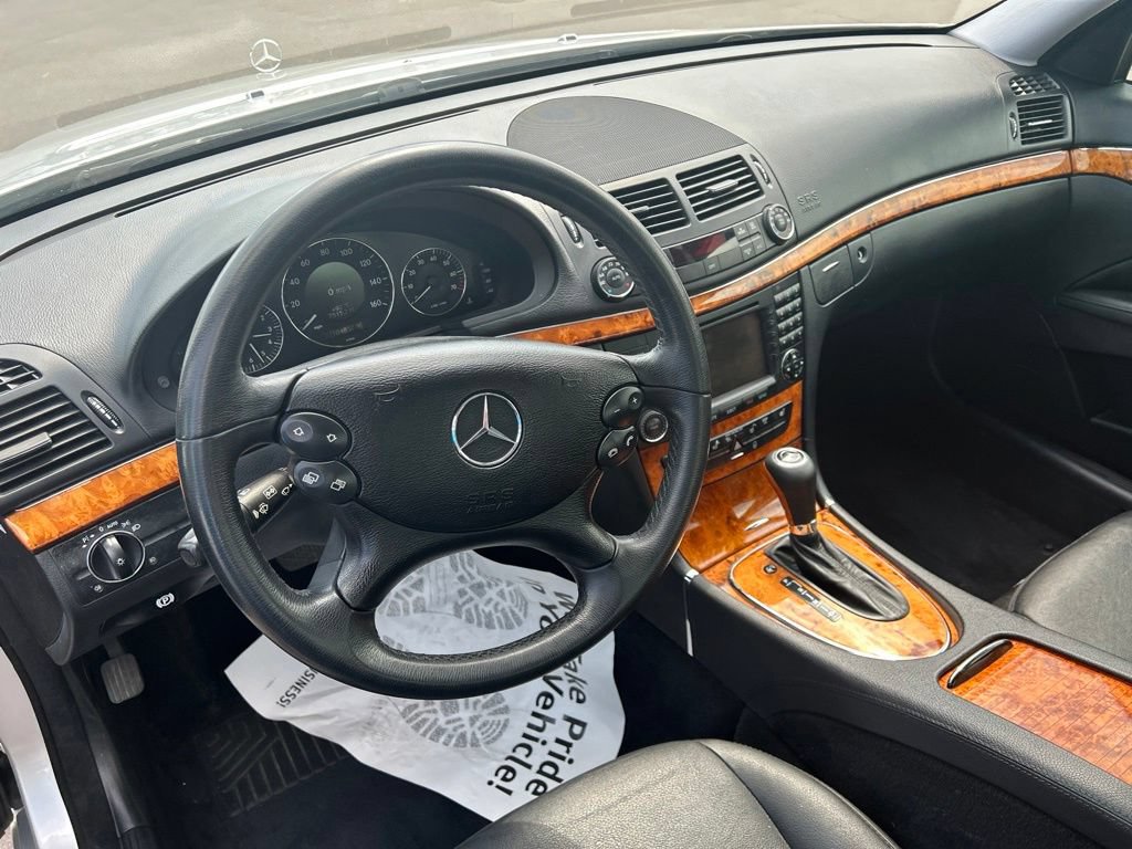 Used 2007 Mercedes-Benz E 350 4MATIC Sedan image 20