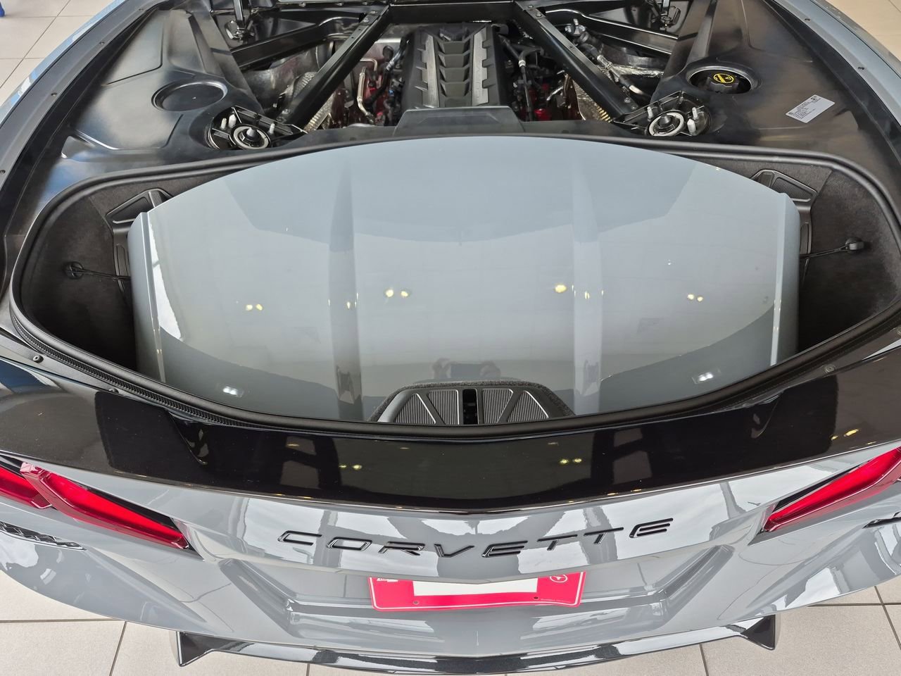 Used 2025 Chevrolet Corvette Stingray Preferred Cpe w/ Z51 Performance Package RWD image 26