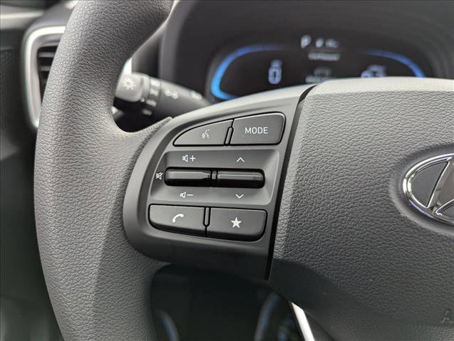 New 2026 Hyundai Venue SE FWD image 13
