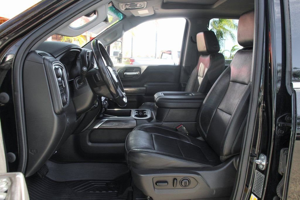 Used 2020 Chevrolet Silverado 2500 LTZ w/ LTZ Premium Package image 17