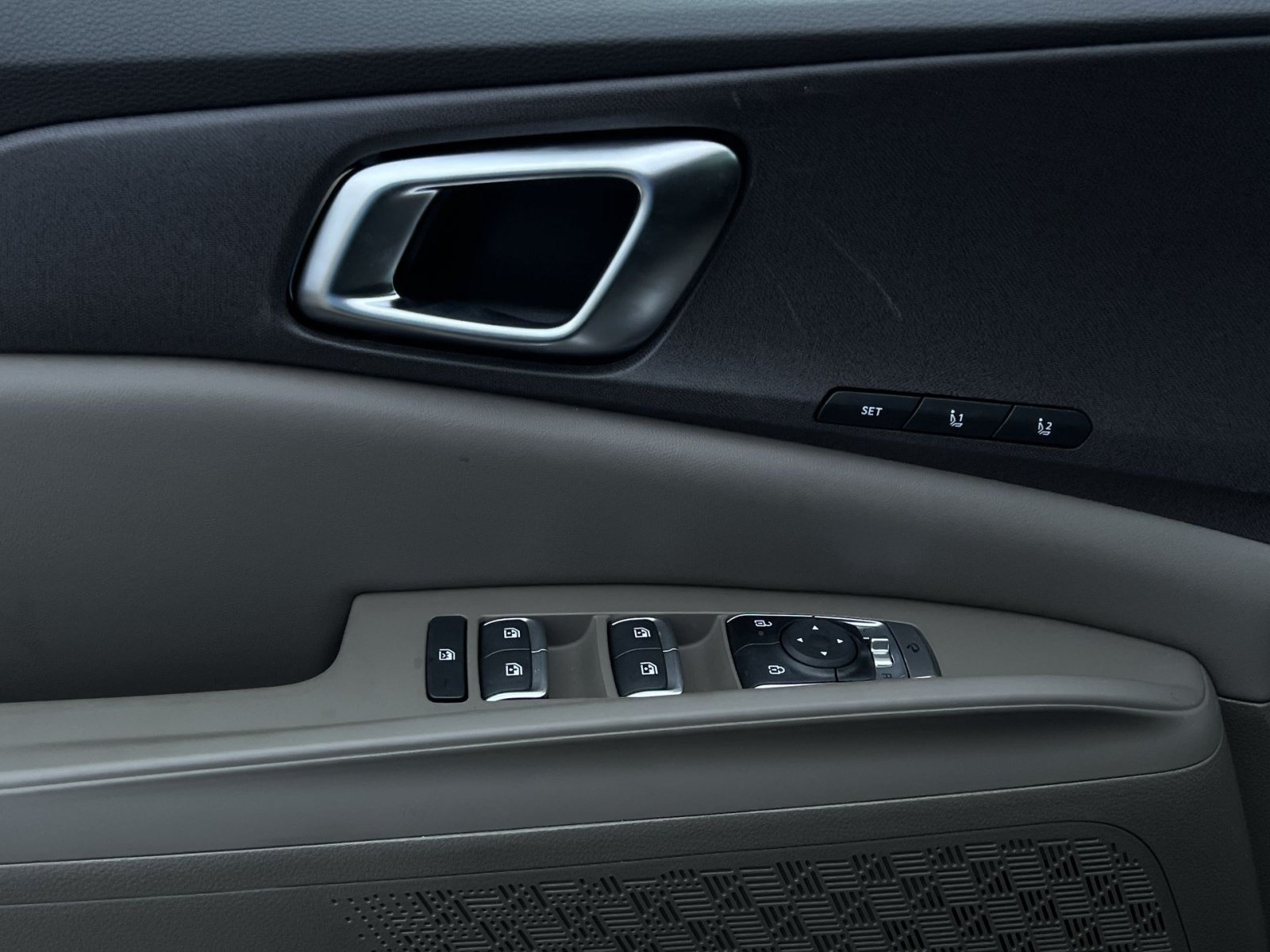 New 2026 Kia Carnival SX FWD image 20