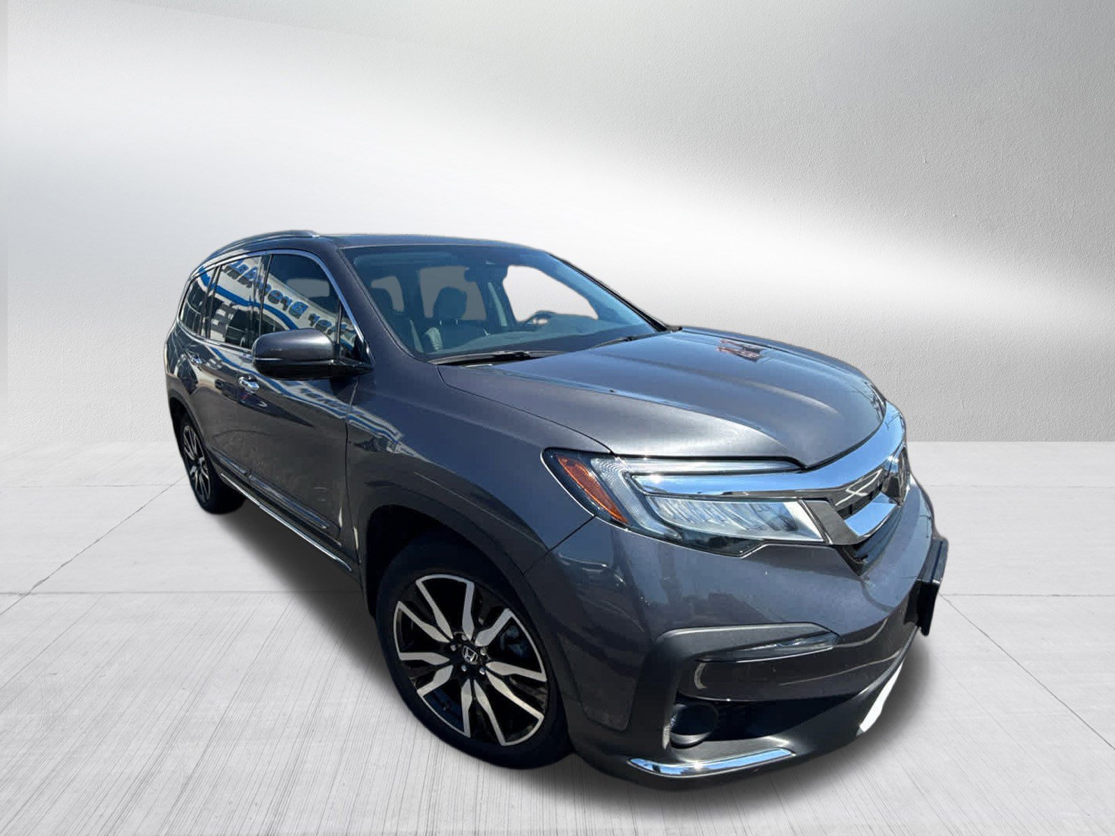 Used 2022 Honda Pilot Touring image 3