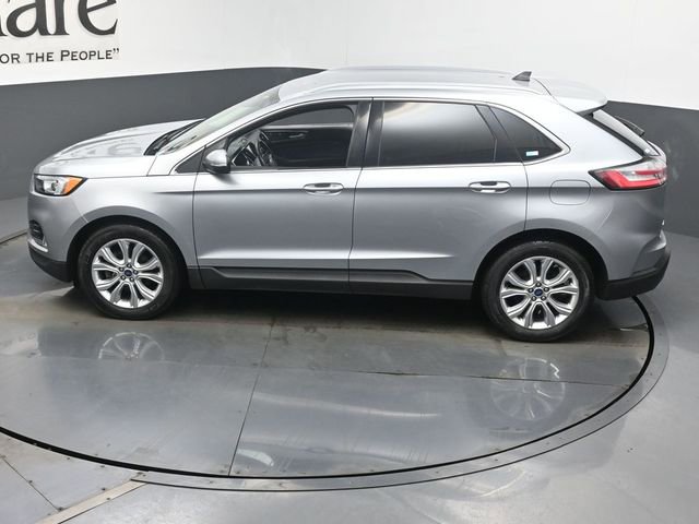 Used 2020 Ford Edge Titanium image 43