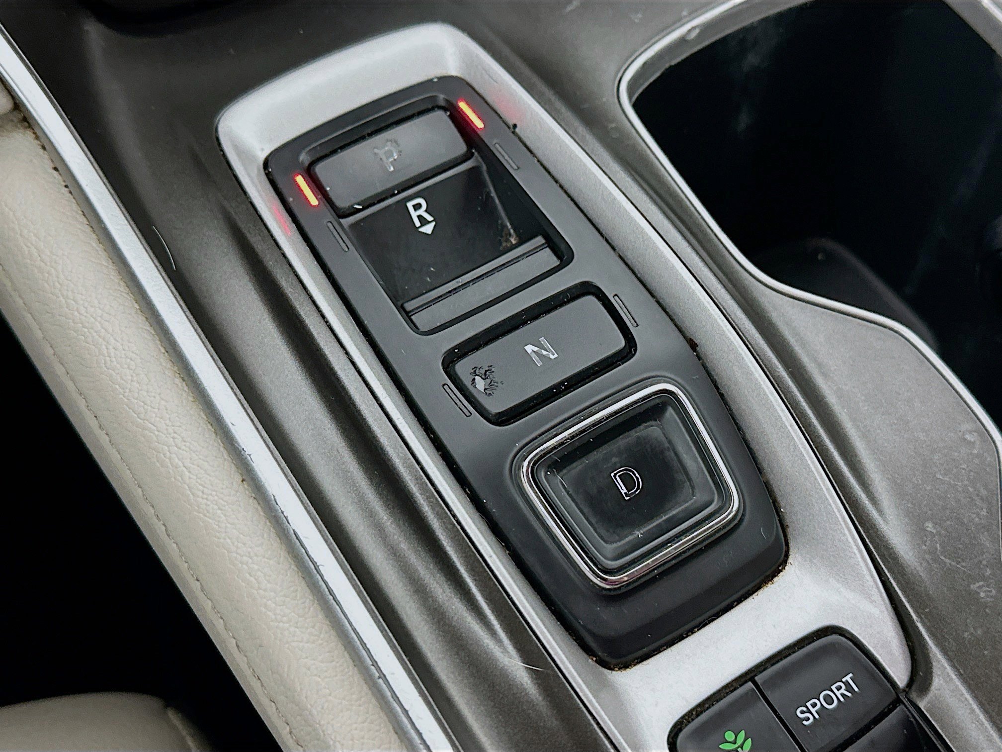 Used 2018 Honda Accord Touring image 24