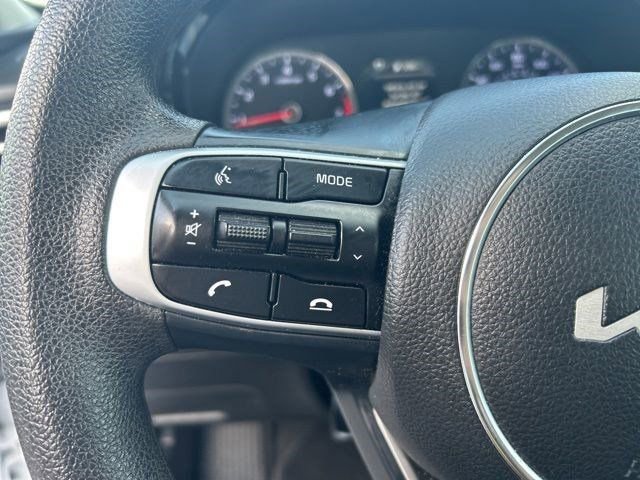 Used 2023 Kia K5 LXS FWD image 15