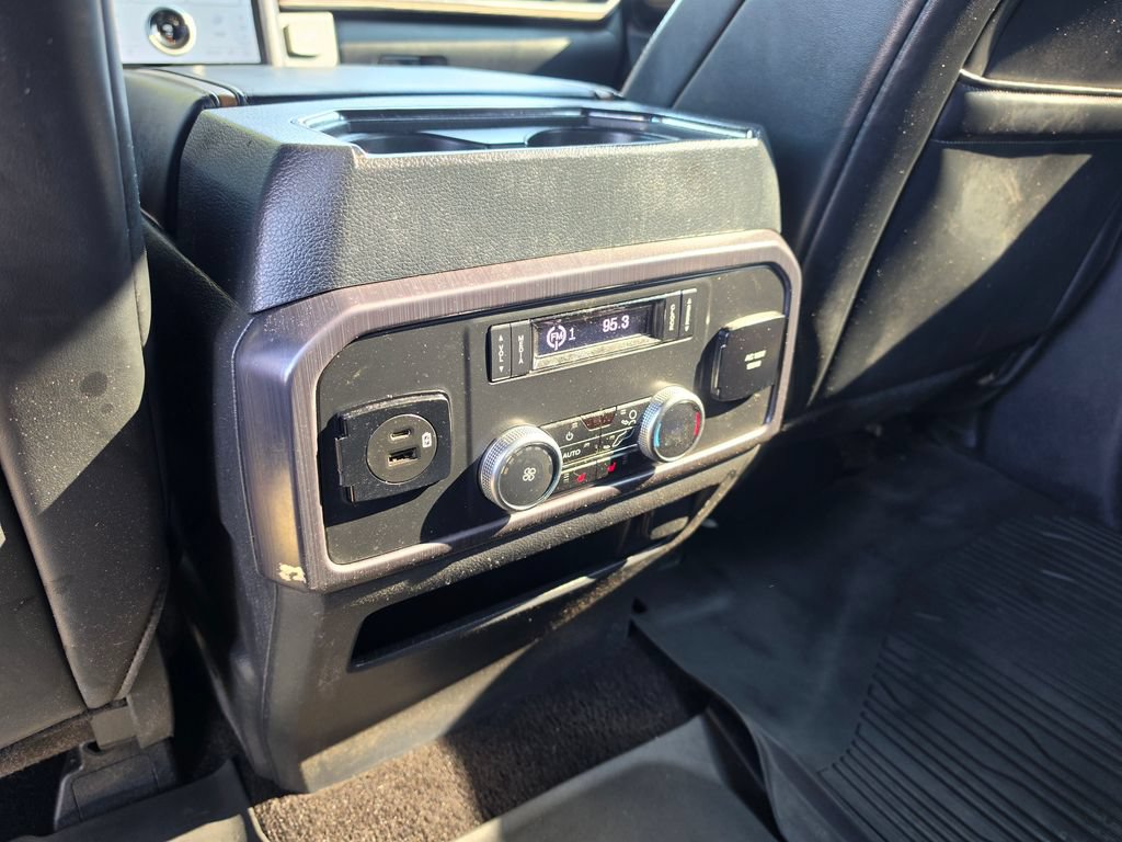 Used 2023 Ford Expedition Platinum RWD image 34