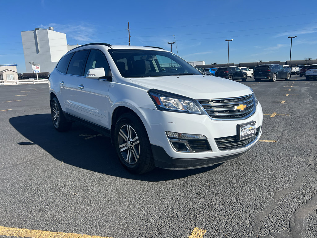 Used 2017 Chevrolet Traverse LT