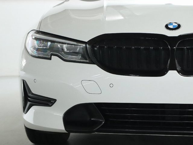 Used 2020 BMW 330i xDrive Sedan w/ Premium Package AWD/4WD image 7