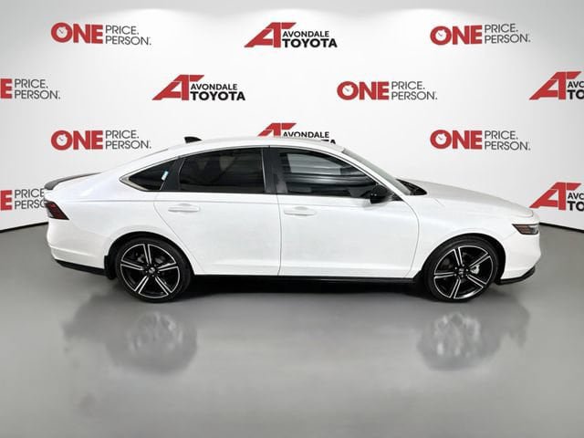 Used 2023 Honda Accord Sport image 8