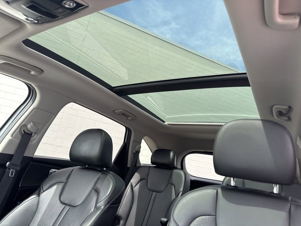 Used 2022 Kia Sorento SX image 34