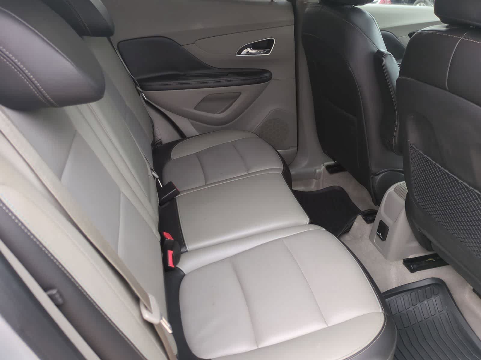 Used 2015 Buick Encore Leather FWD image 21
