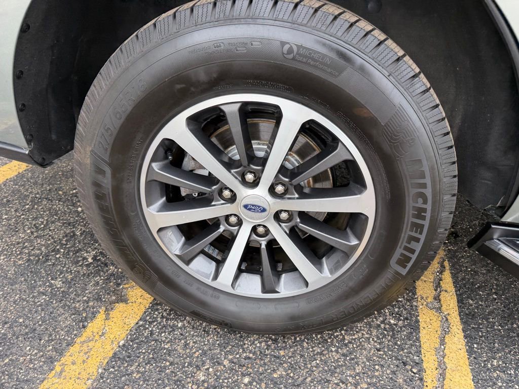 Used 2019 Ford Expedition XLT w/ Equipment Group 202A image 33