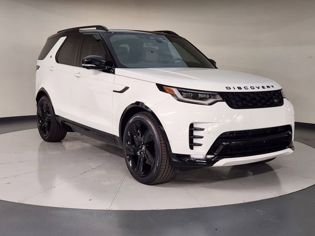 New 2025 Land Rover Discovery Dynamic SE image 7